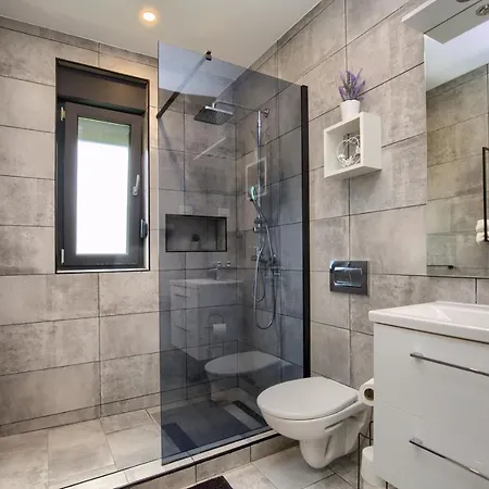 Luksuzni Asi S Bazenom Apartment Fazana