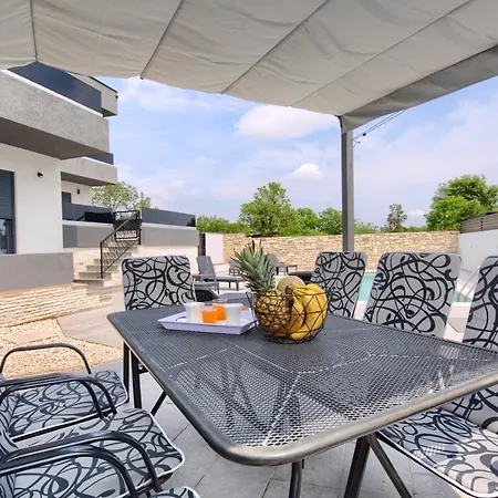 Apartment Luksuzni Asi S Bazenom Fazana