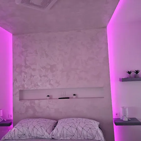 Apartment Luksuzni Asi S Bazenom